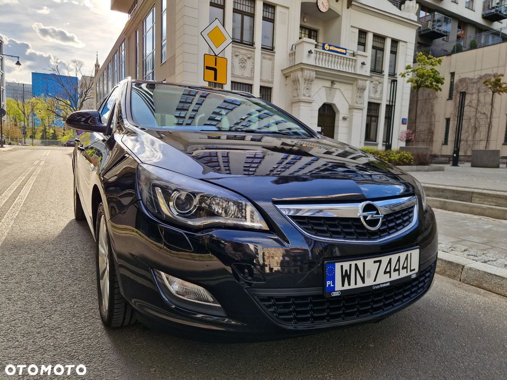 Opel Astra 1.4 T Cosmo EU6 - 4