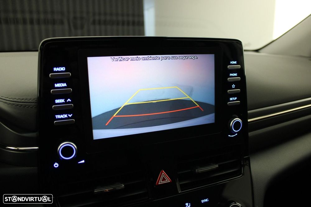 Hyundai Ioniq 1.6 GDI PHEV Tech - 21