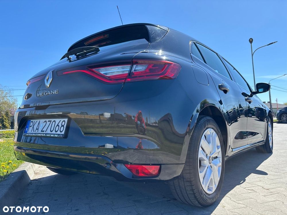 Renault Megane 1.5 dCi Intens EDC - 10
