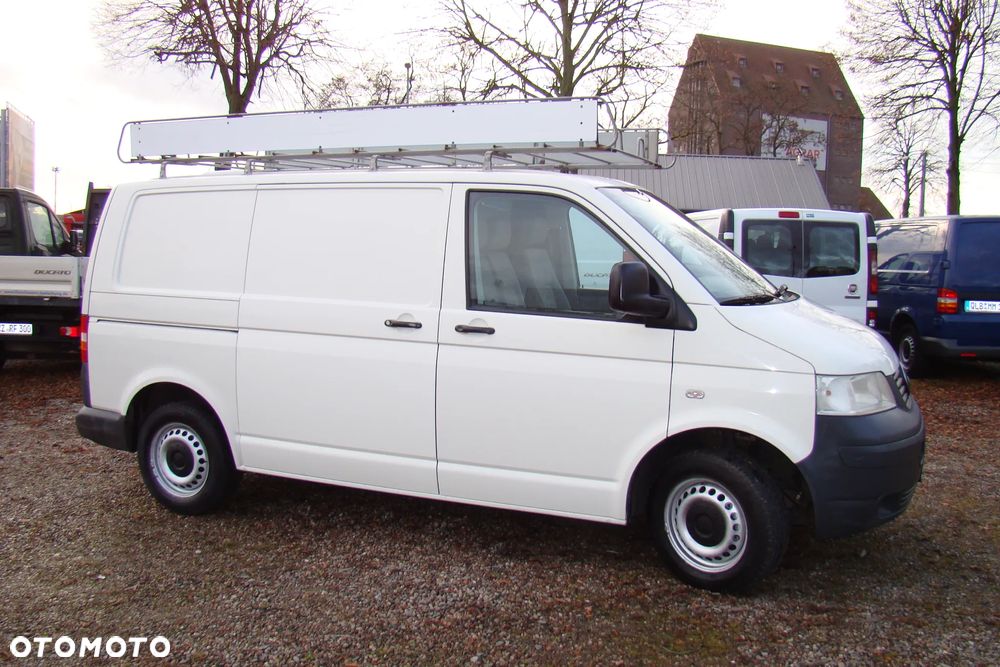Volkswagen Transporter - 5