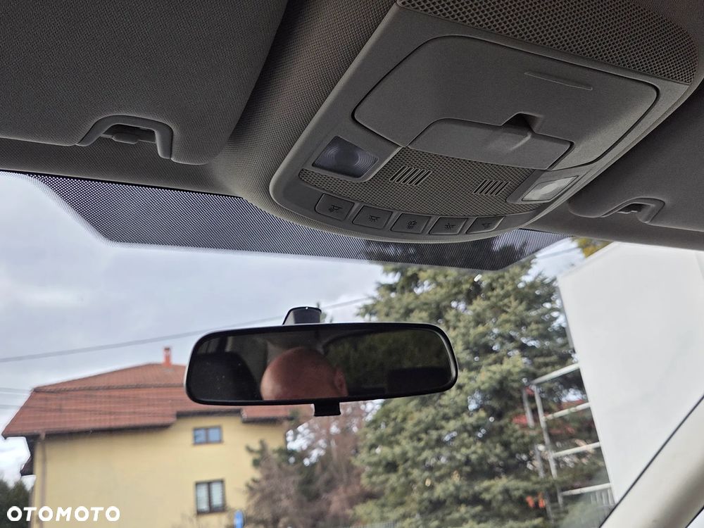 Ford Galaxy 2.0 TDCi Trend PowerShift - 17