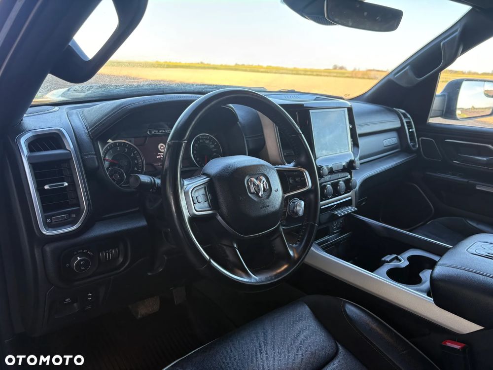 Dodge RAM - 36