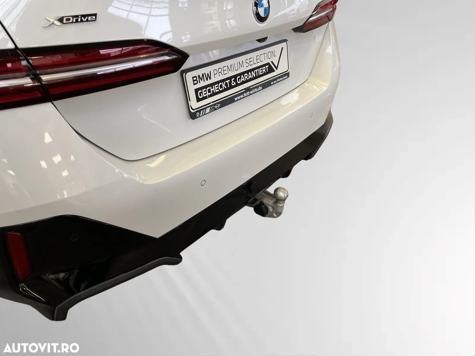 BMW Seria 5 520d xDrive AT MHEV - 16