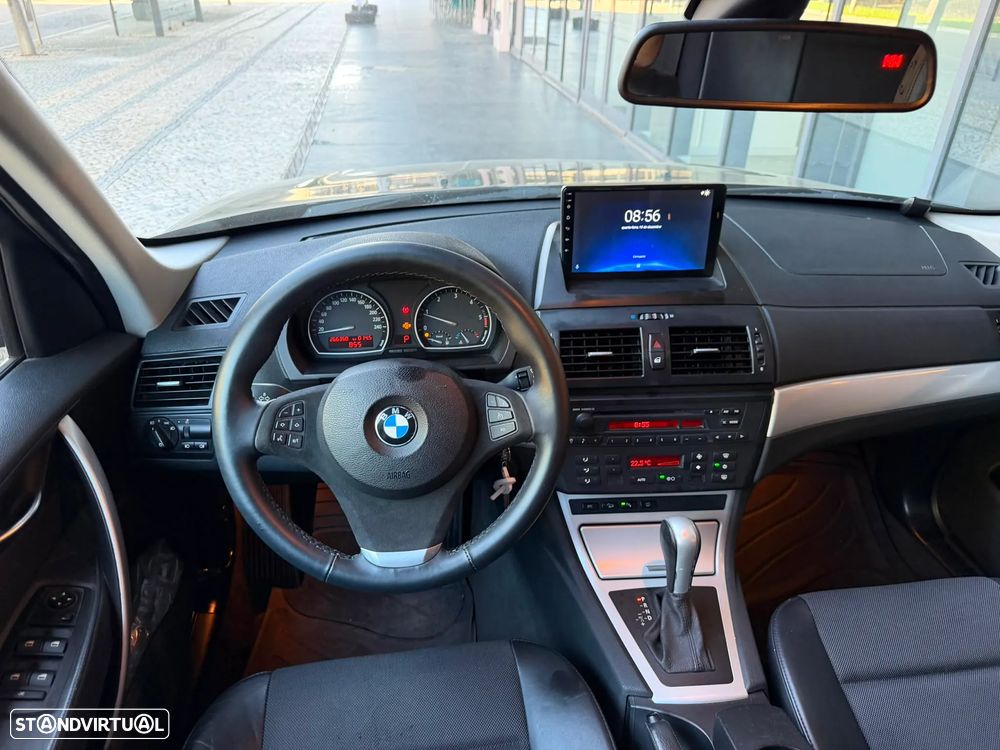 BMW X3 2.0 dA LifeStyle - 10