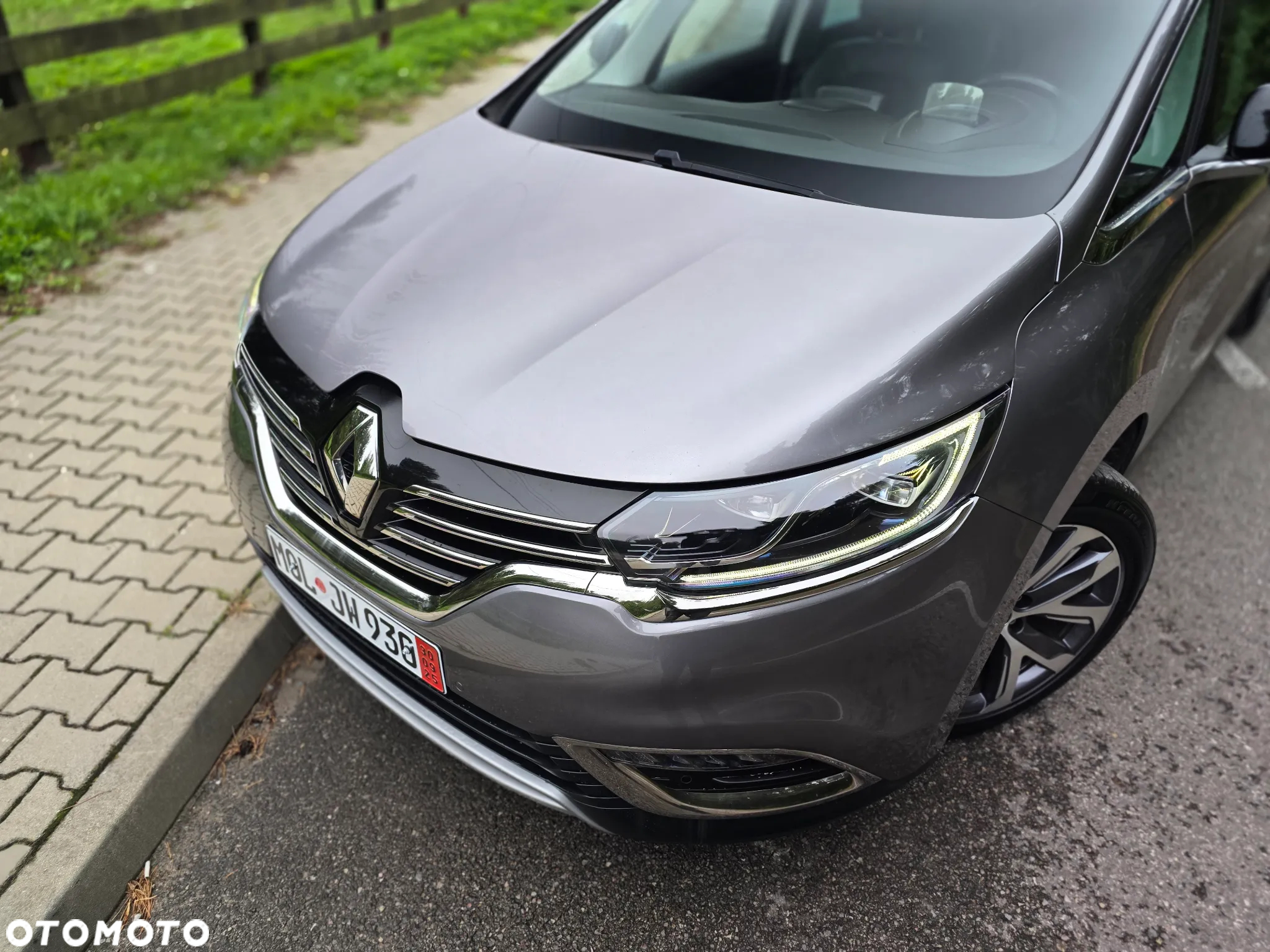 Renault Espace 1.6 dCi Energy Initiale Paris EDC 7os - 37