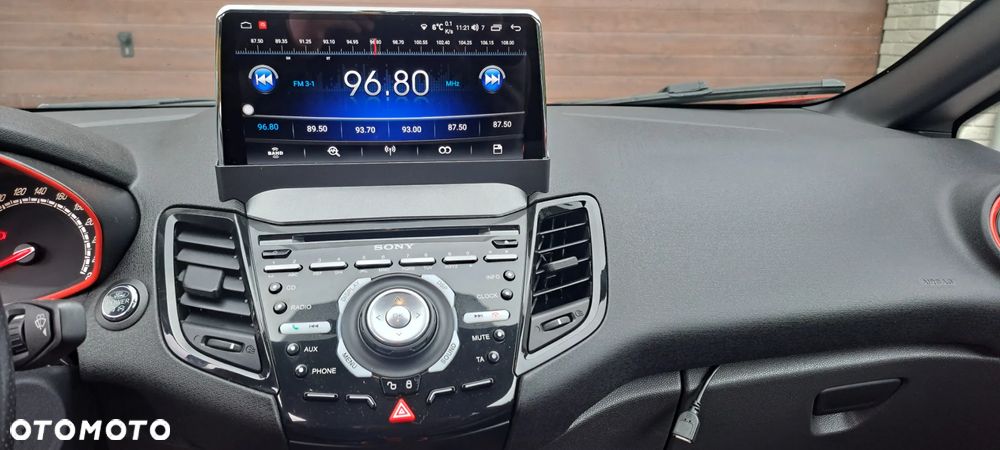 Ford Fiesta 1.6 EcoBoost ST - 14