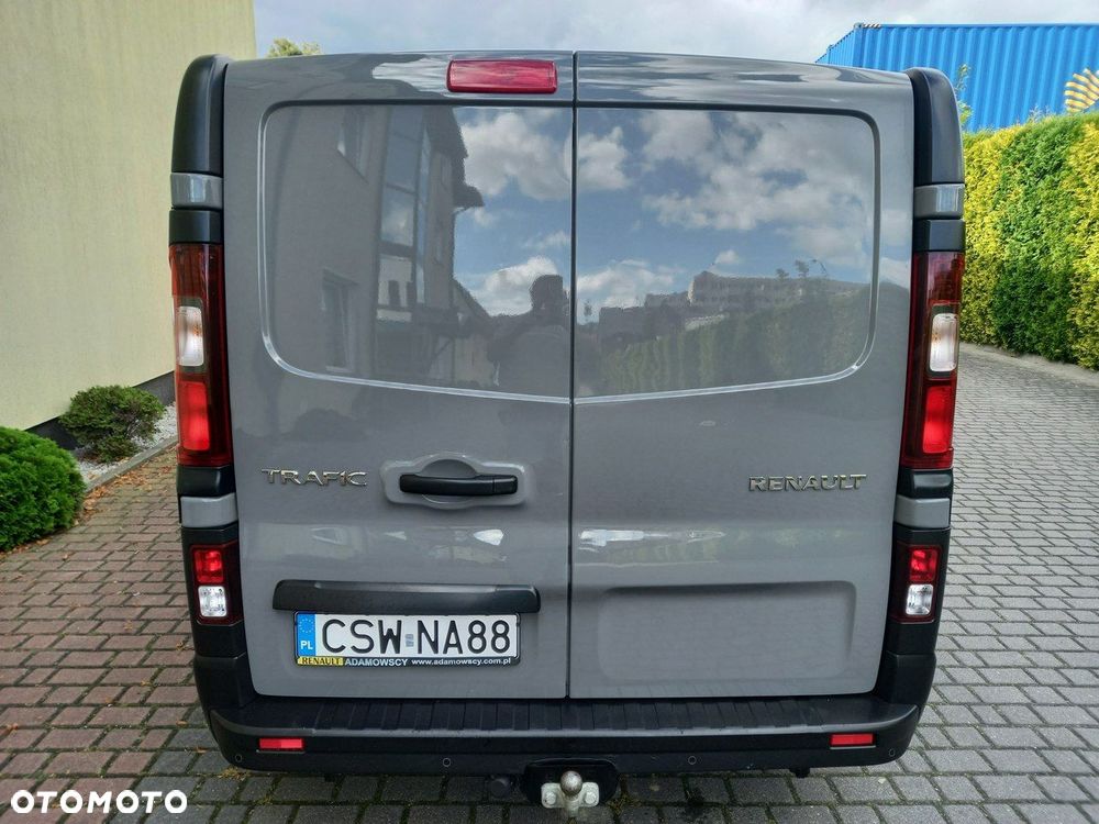 Renault Trafic - 13