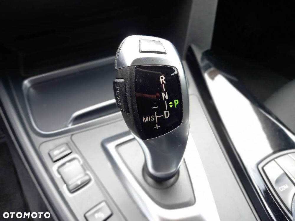 BMW Seria 4 420d Sport Line - 35