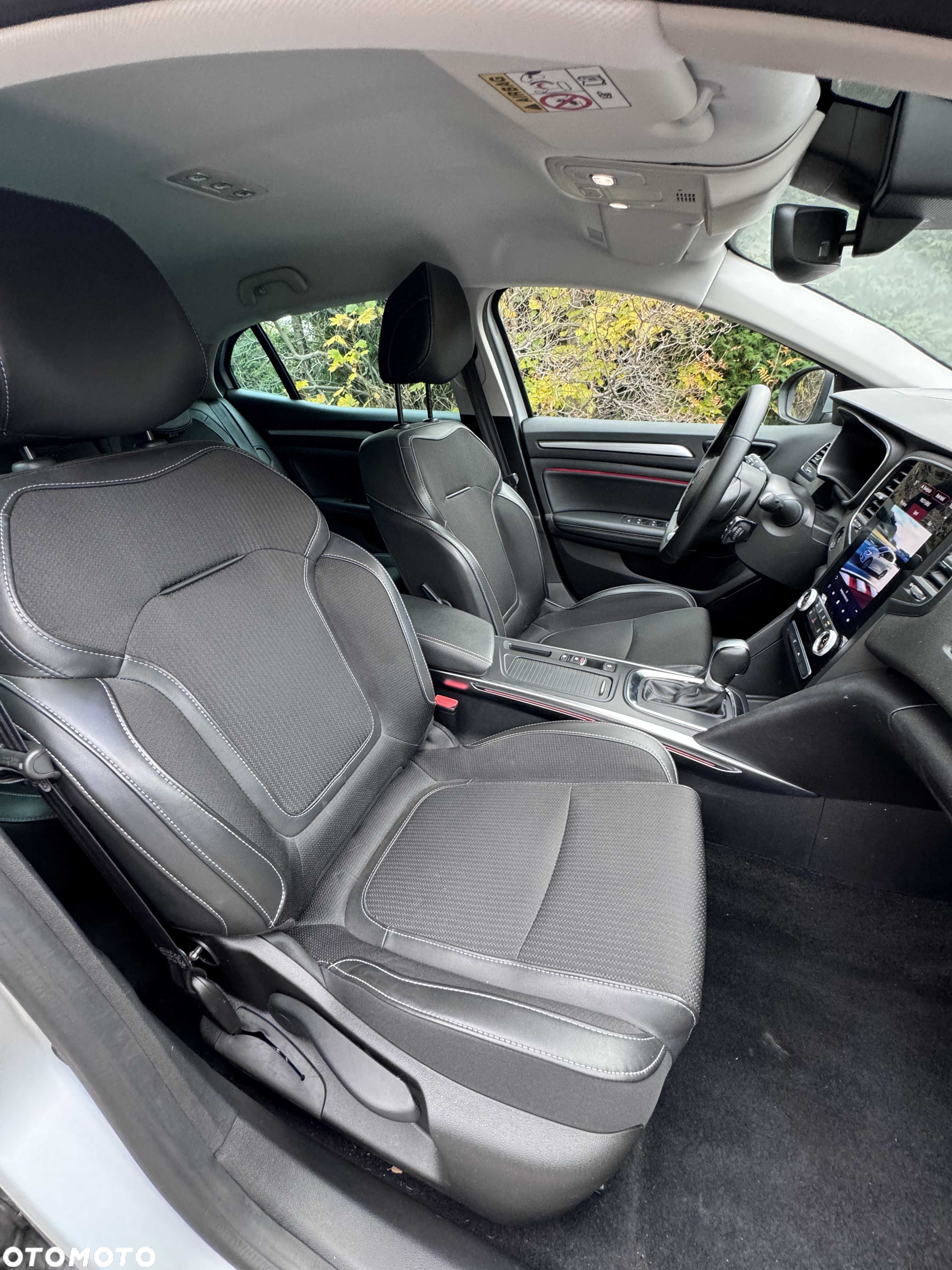 Renault Megane 1.3 TCe FAP Techno EDC - 20