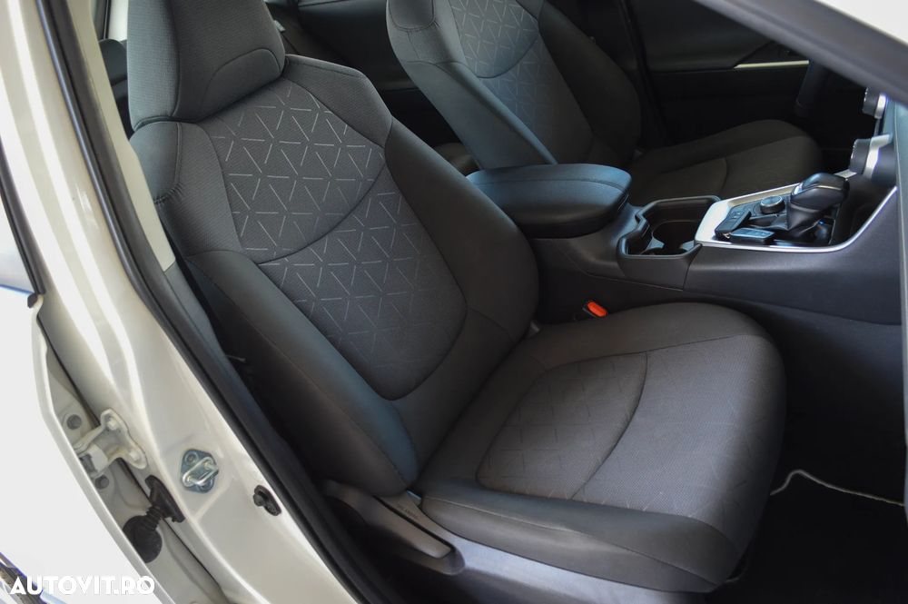 Toyota RAV4 2.5 4x4 Comfort - 28