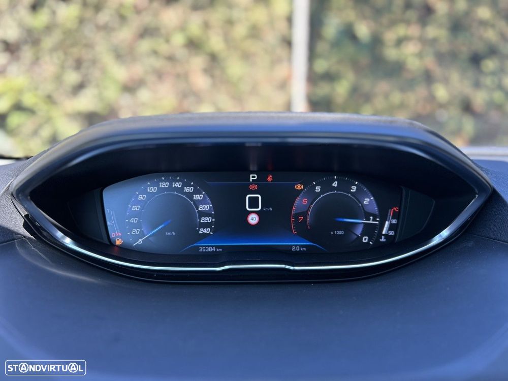 Peugeot 3008 1.2 PureTech Allure EAT8 - 15