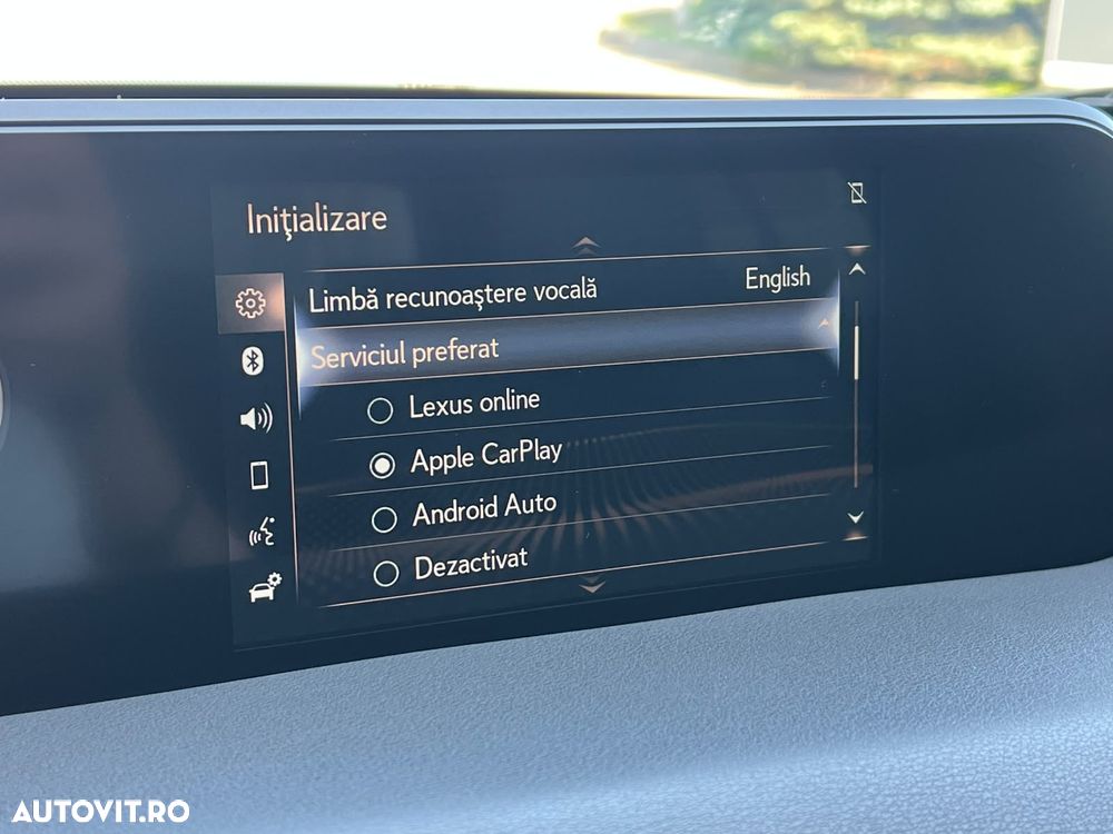 Lexus UX 250h (E-FOUR) Executive Line - 25