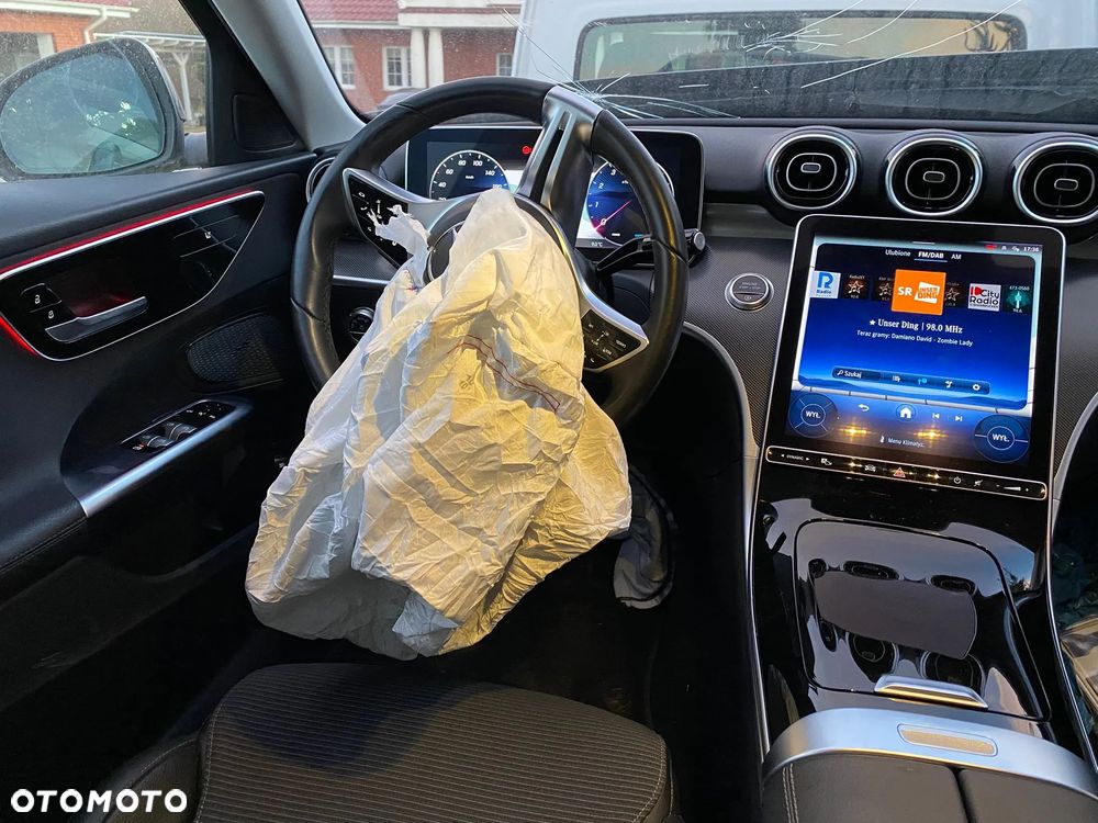 Mercedes-Benz Klasa C ver-180-mhev - 10