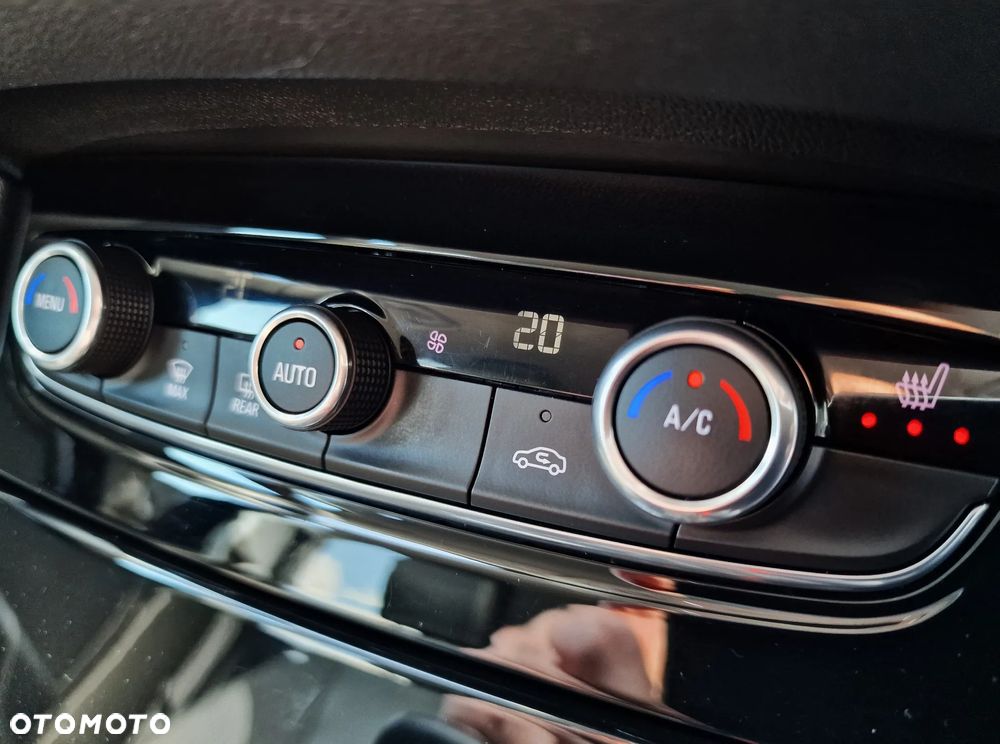 Opel Grandland X 1.6 T Ultimate S&S - 23