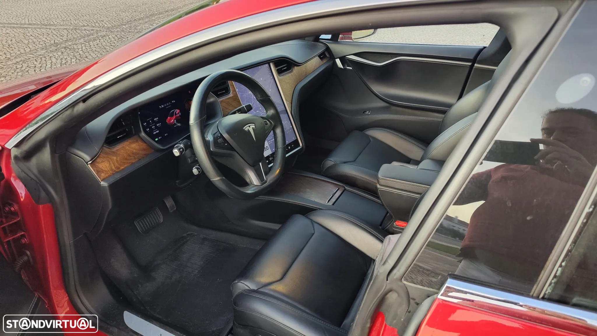 Tesla Model S Long Range - 9
