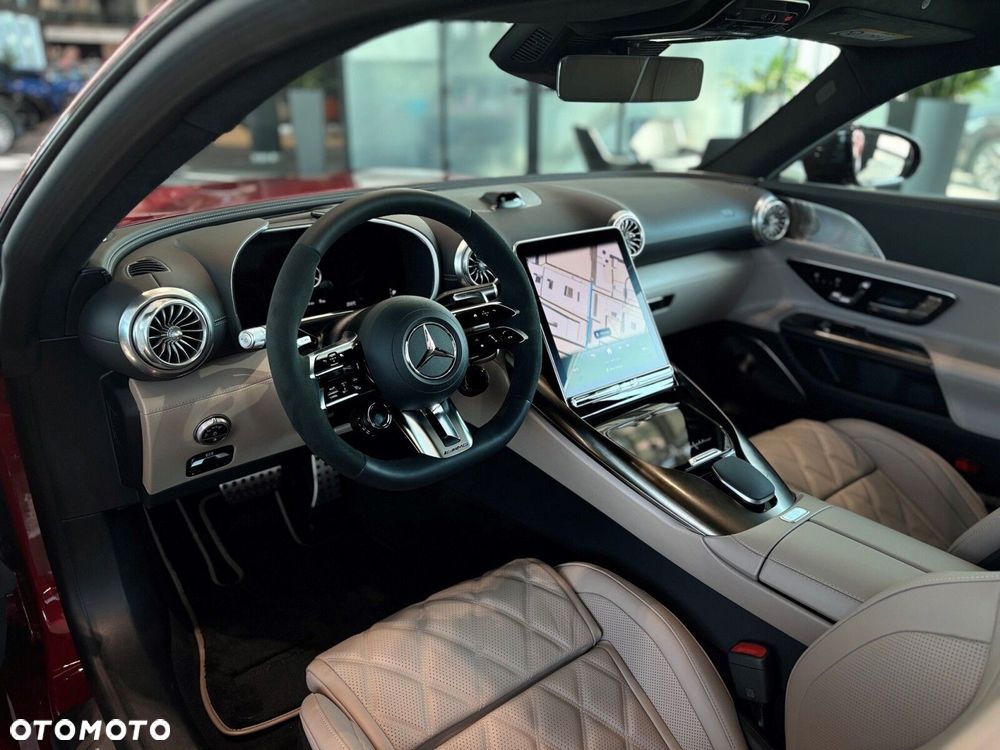 Mercedes-Benz AMG GT - 3