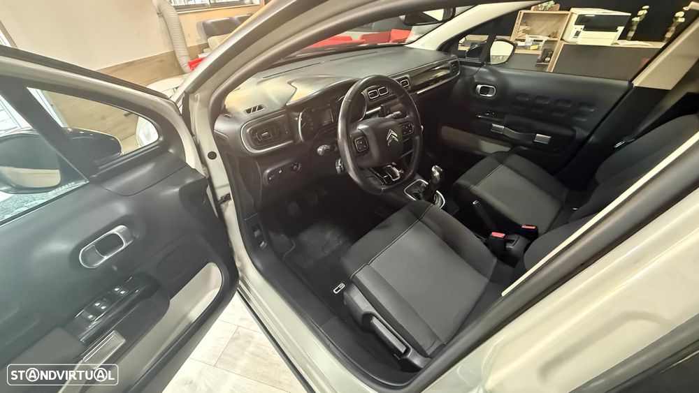 Citroën C3 Pure Tech Shine - 14