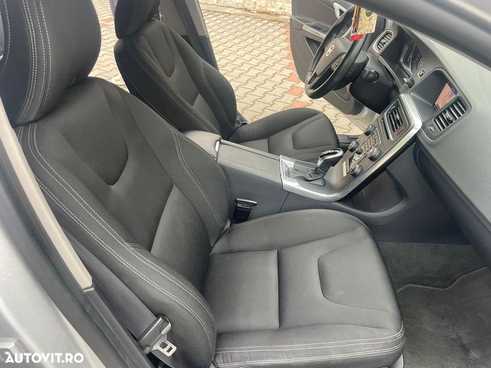 Volvo S60 D3 Geartronic Linje Business - 6