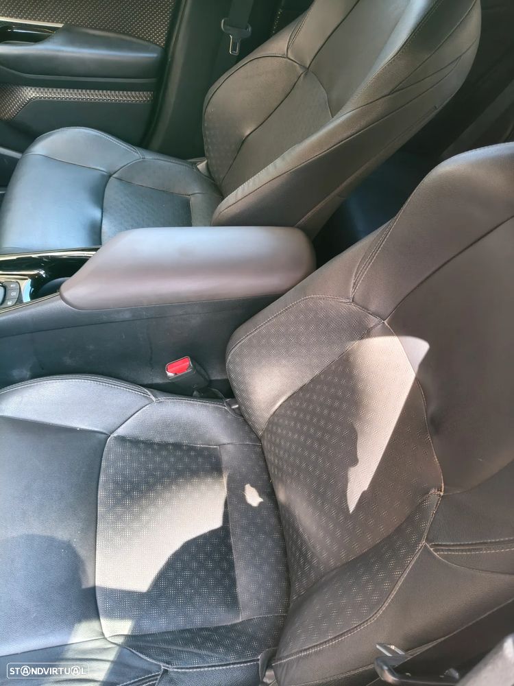 Toyota C-HR 1.8 Hybrid Exclusive+P.Luxury - 23