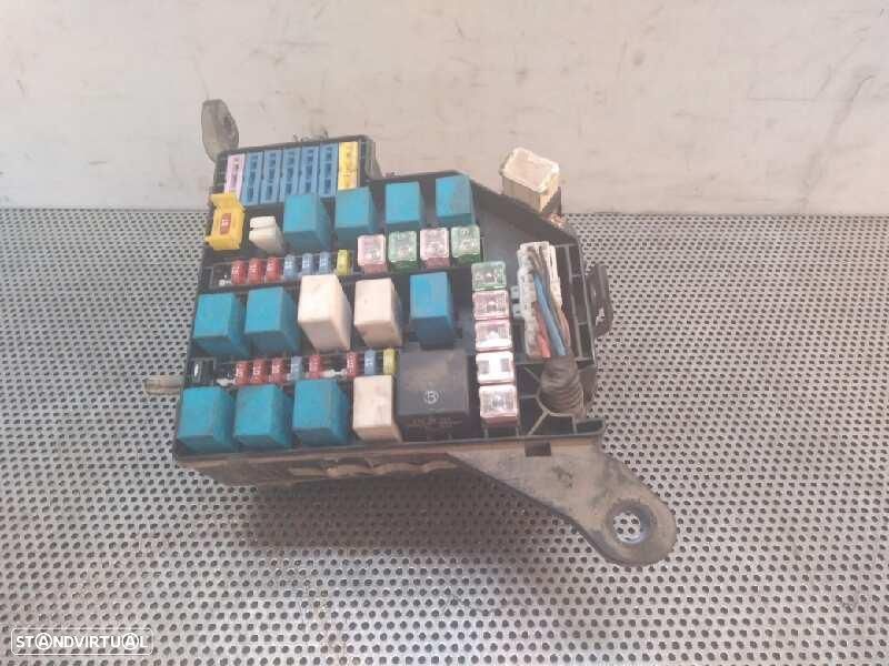 CAIXA DE RELES FUSÍVEIS HYUNDAI MATRIX FC - 1