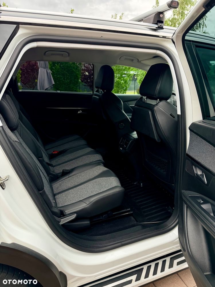 Peugeot 5008 1.5 BlueHDi Allure S&S EAT8 - 16