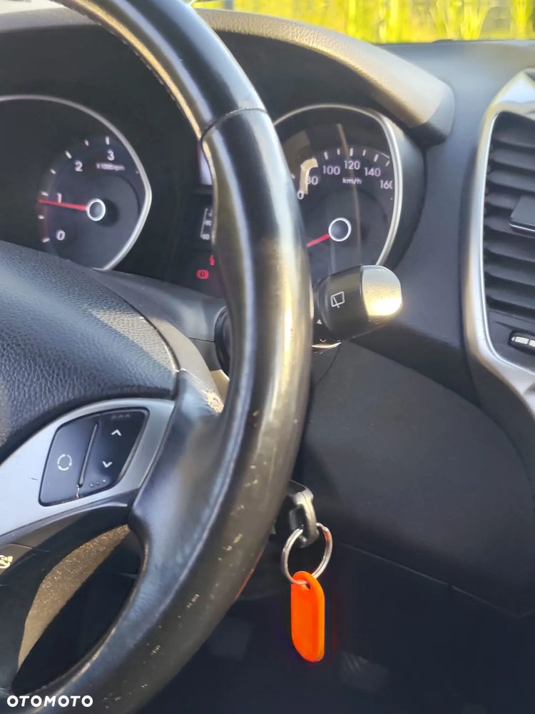 Hyundai i30 1.6 CRDi Comfort - 11