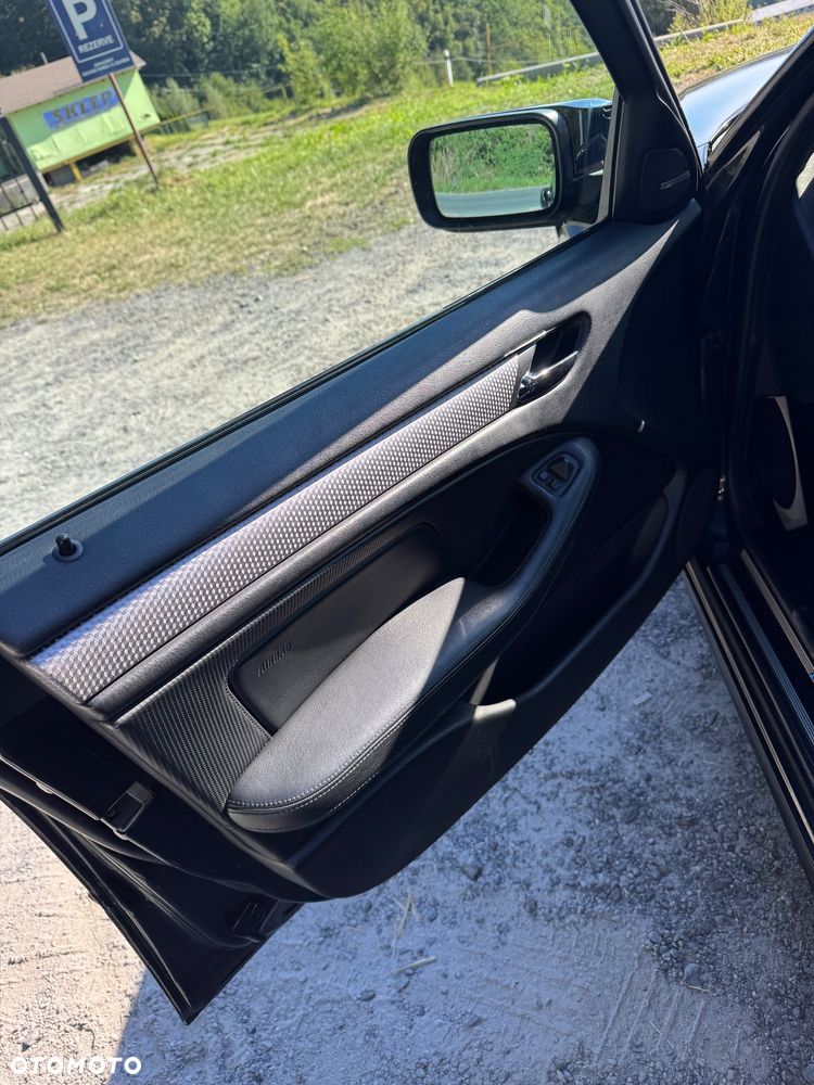 BMW Seria 3 330d Edition Sport - 25