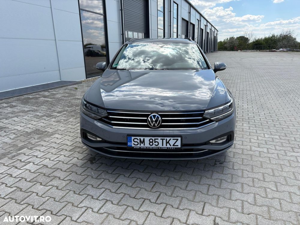 Volkswagen Passat - 15