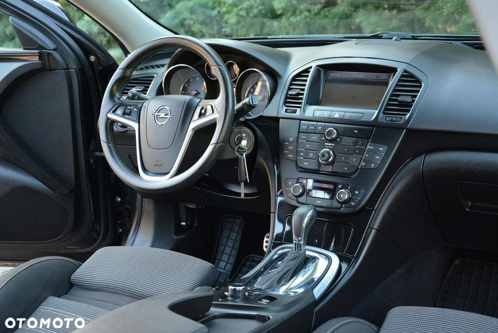 Opel Insignia 2.0 T Cosmo - 19