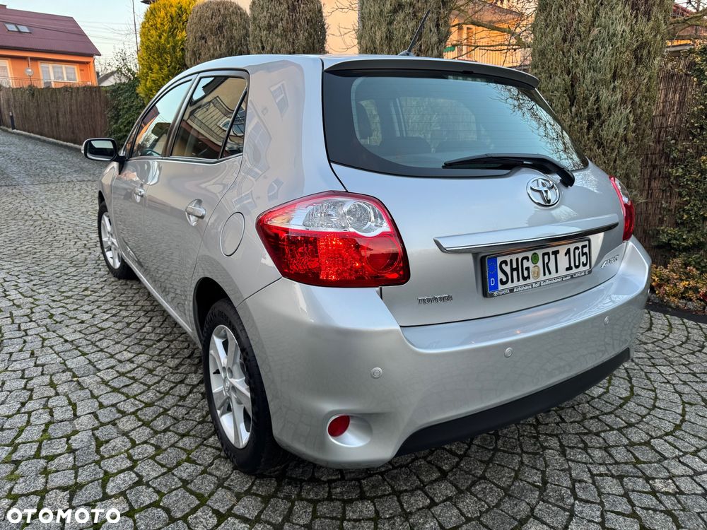 Toyota Auris 1.6 Valvematic Executive - 13