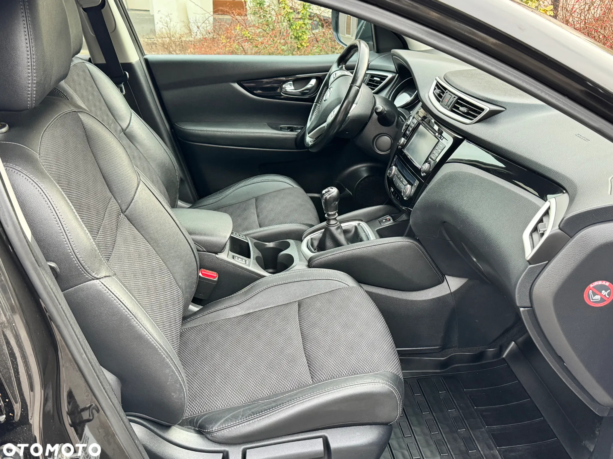 Nissan Qashqai 1.5 dCi N-Vision - 13
