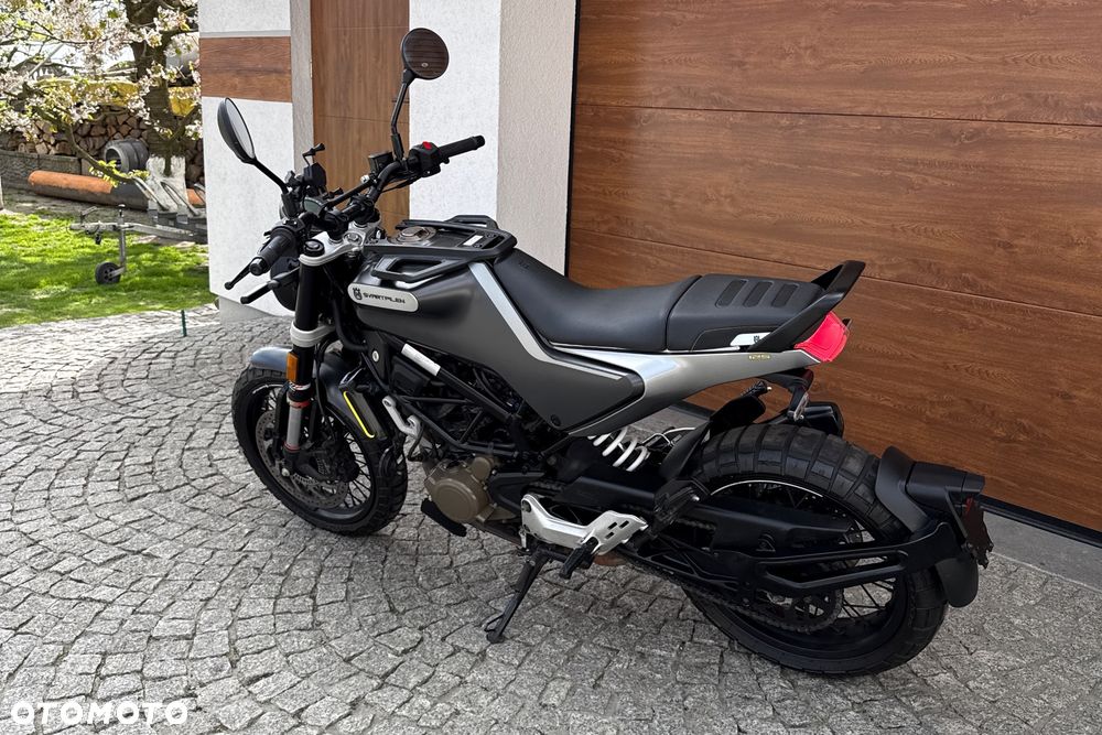 Husqvarna Svartpilen - 15