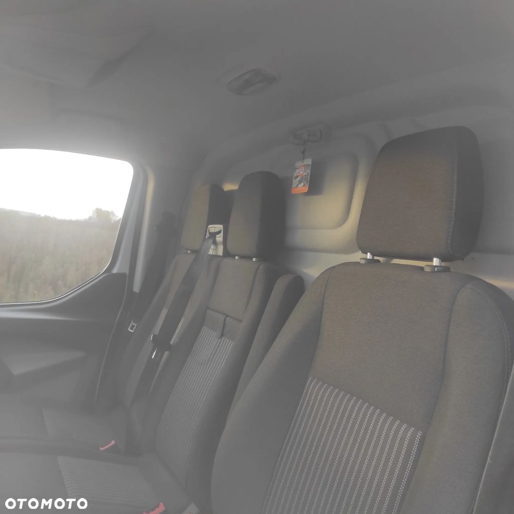Ford Transit Custom - 16