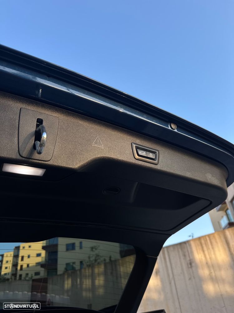 BMW 530 e Pack Desportivo M - 21