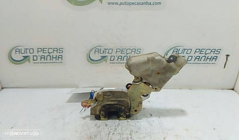Fecho Da Porta Frente Esq Nissan Almera Ii (N16) - 2