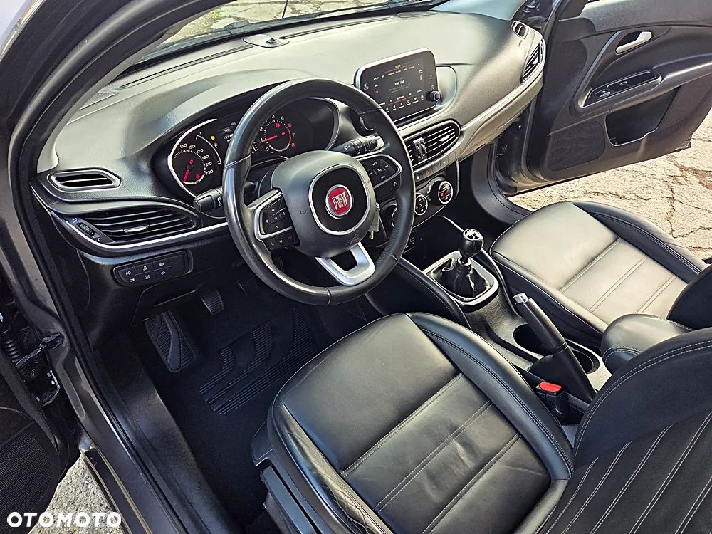 Fiat Tipo 1.4 T-Jet Sport - 18