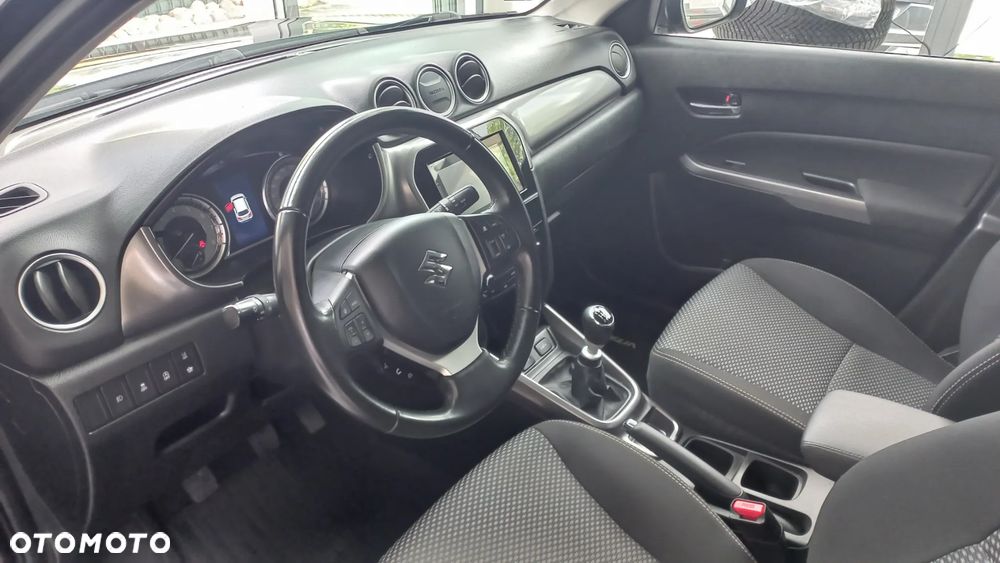 Suzuki Vitara 1.4 Boosterjet SHVS Premium 2WD - 19