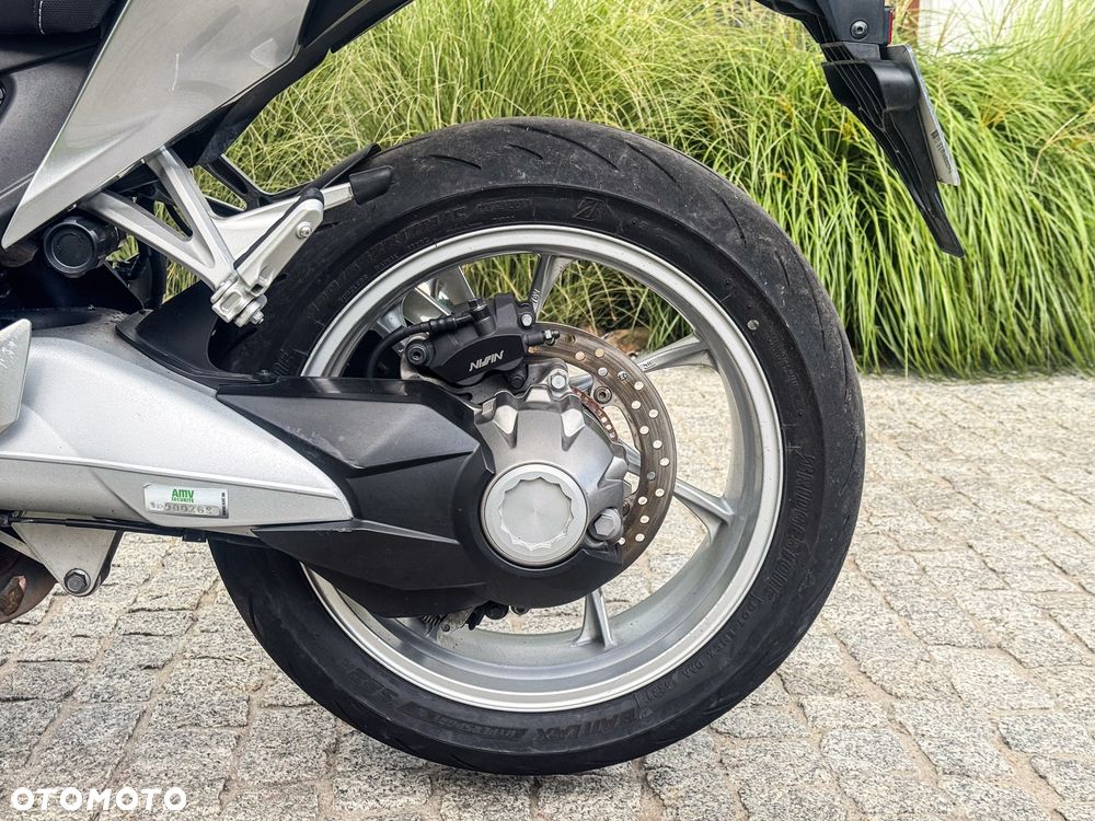 Honda VFR - 20