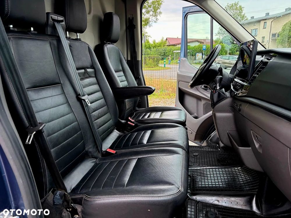 Ford Transit - 21