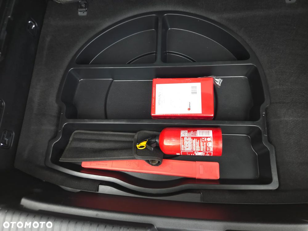 Kia Venga 1.4 CVVT Dream Team Edition - 38