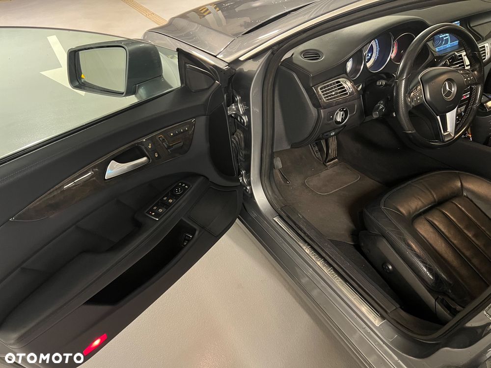Mercedes-Benz CLS 350 CDI DPF BlueEFFICIENCY 7G-TRONIC Edition 1 - 22