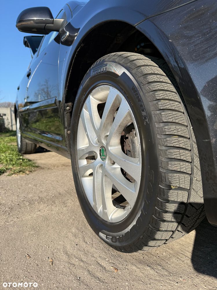 Skoda Octavia 1.8 TSI DSG Laurin & Klement - 35