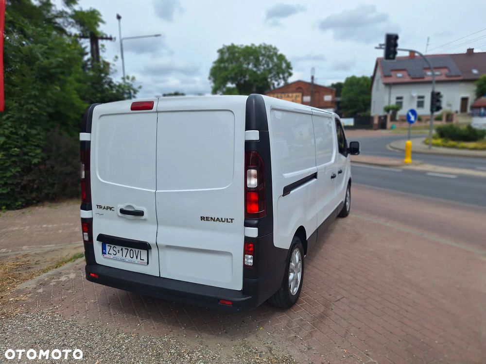Renault Trafic - 9