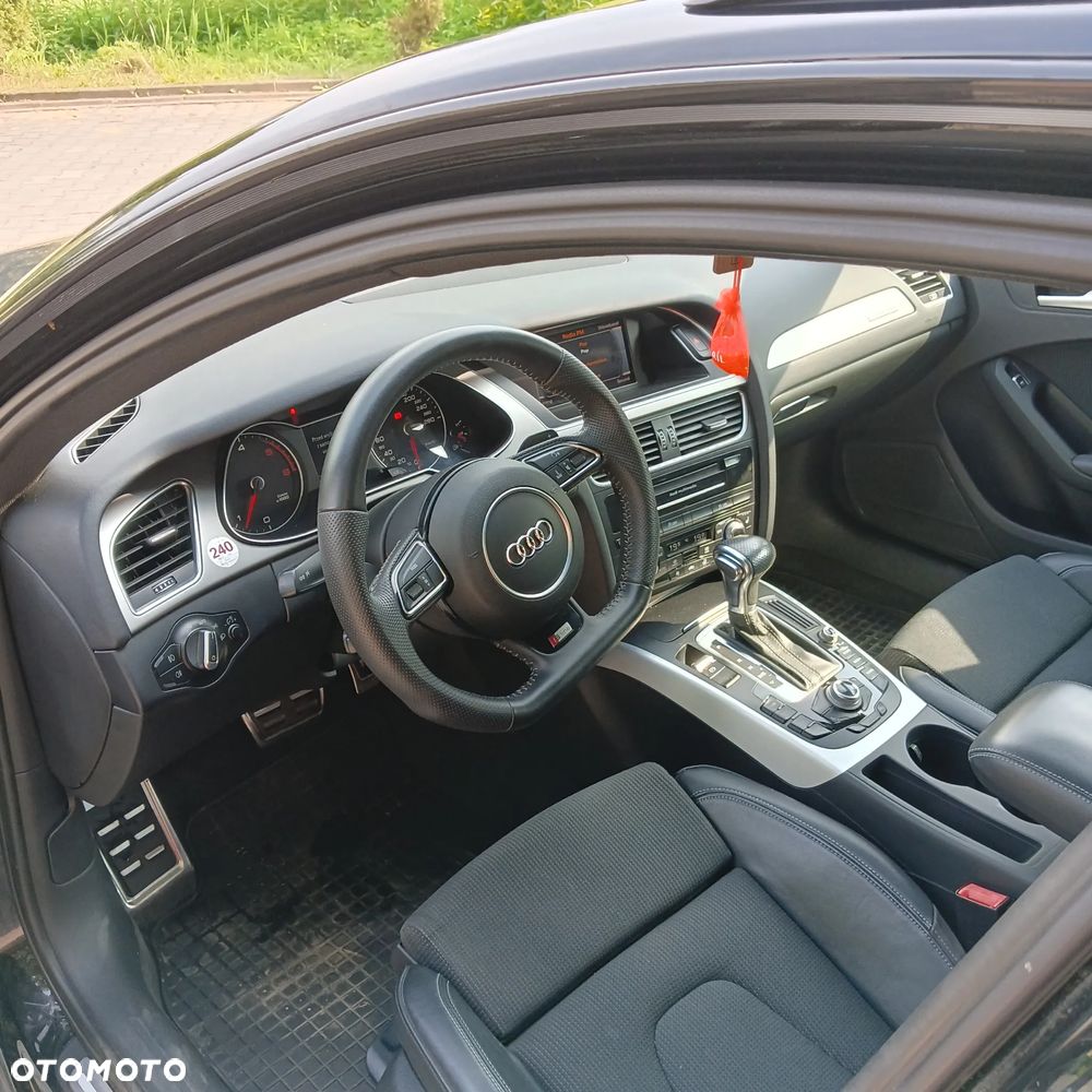 Audi A4 Avant 3.0 TDI DPF clean diesel quattro S tronic Ambiente - 9