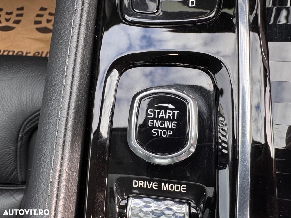 Volvo S60 T8 Recharge AWD Geartronic Inscription - 18