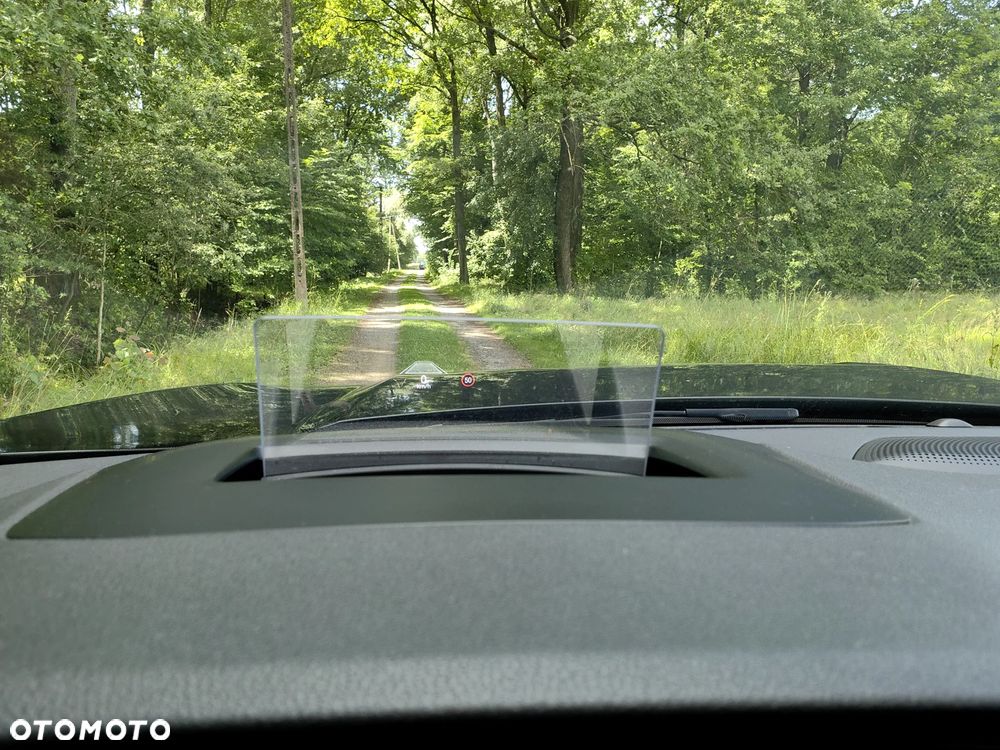 Ford Kuga 2.0 EcoBlue 4x4 ST-LINE X - 28