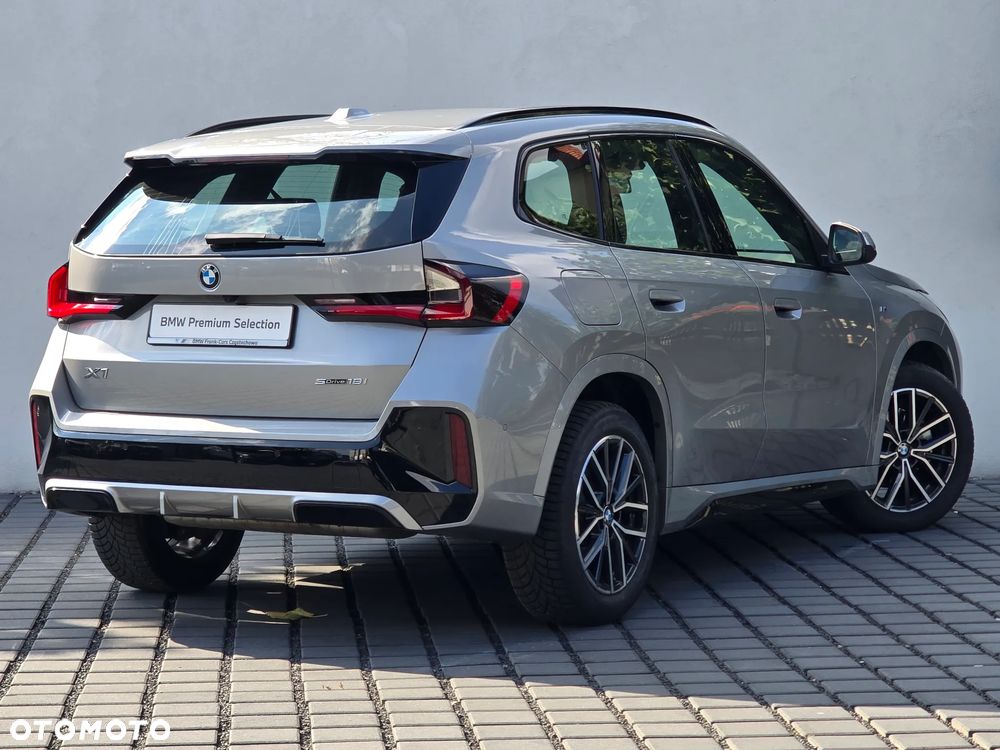BMW X1 sDrive18i M Sport - 3