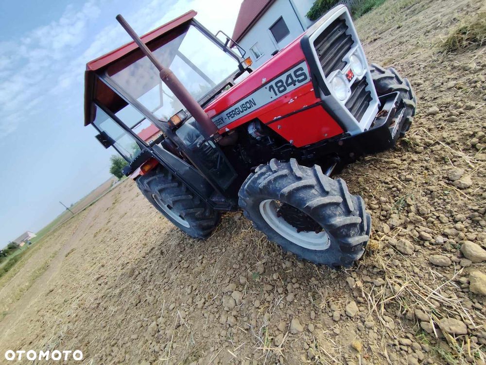 Massey Ferguson - 2