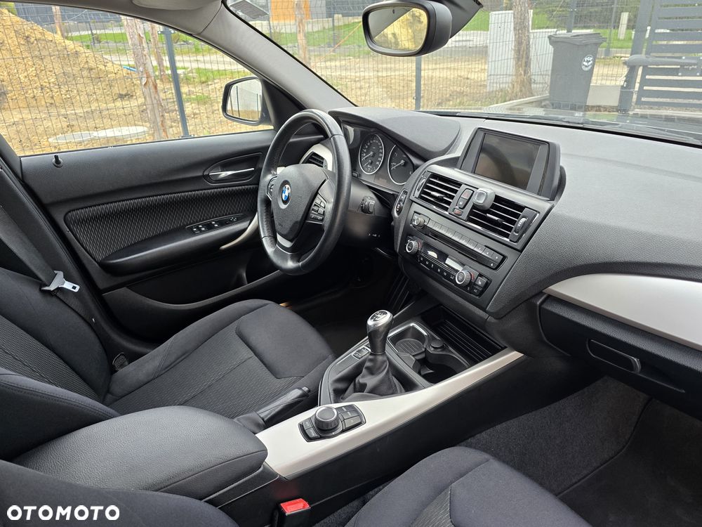 BMW Seria 1 116d DPF - 20