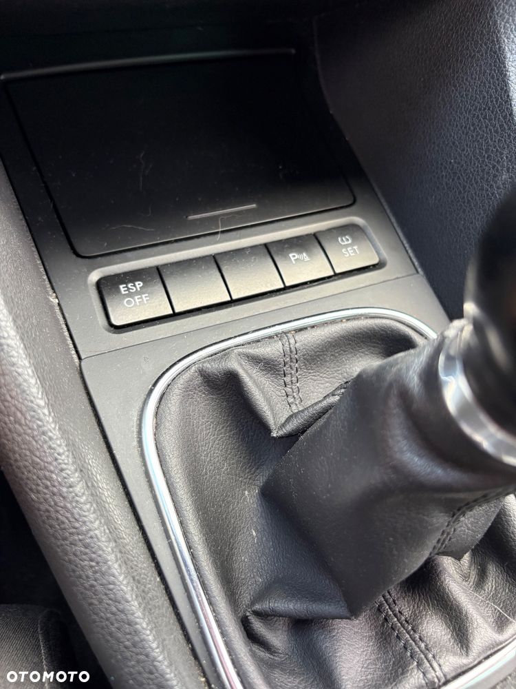 Volkswagen Golf 1.4 TSI Comfortline - 28